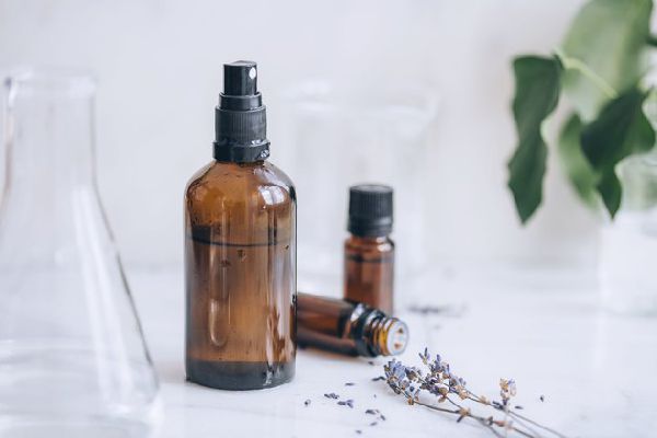 Hunker: Using Essential Oils for Cleaning Solutions